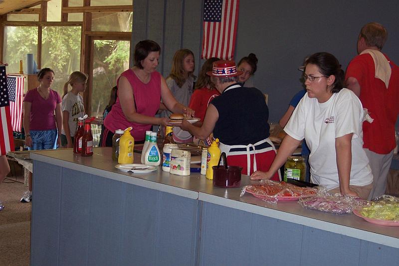 100_3637.JPG - Serving Line